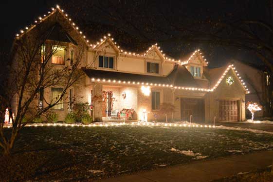 Holiday Lighting in Columbus | Color World Painting
